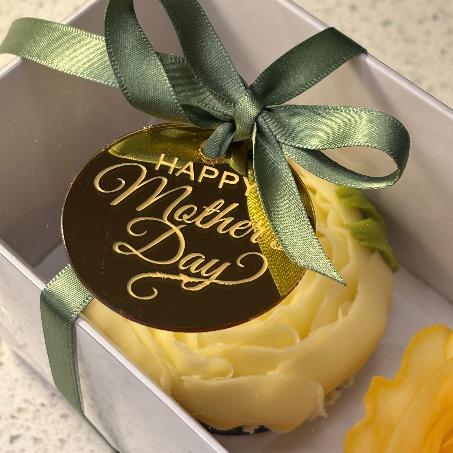 Mother's Day Deluxe Box