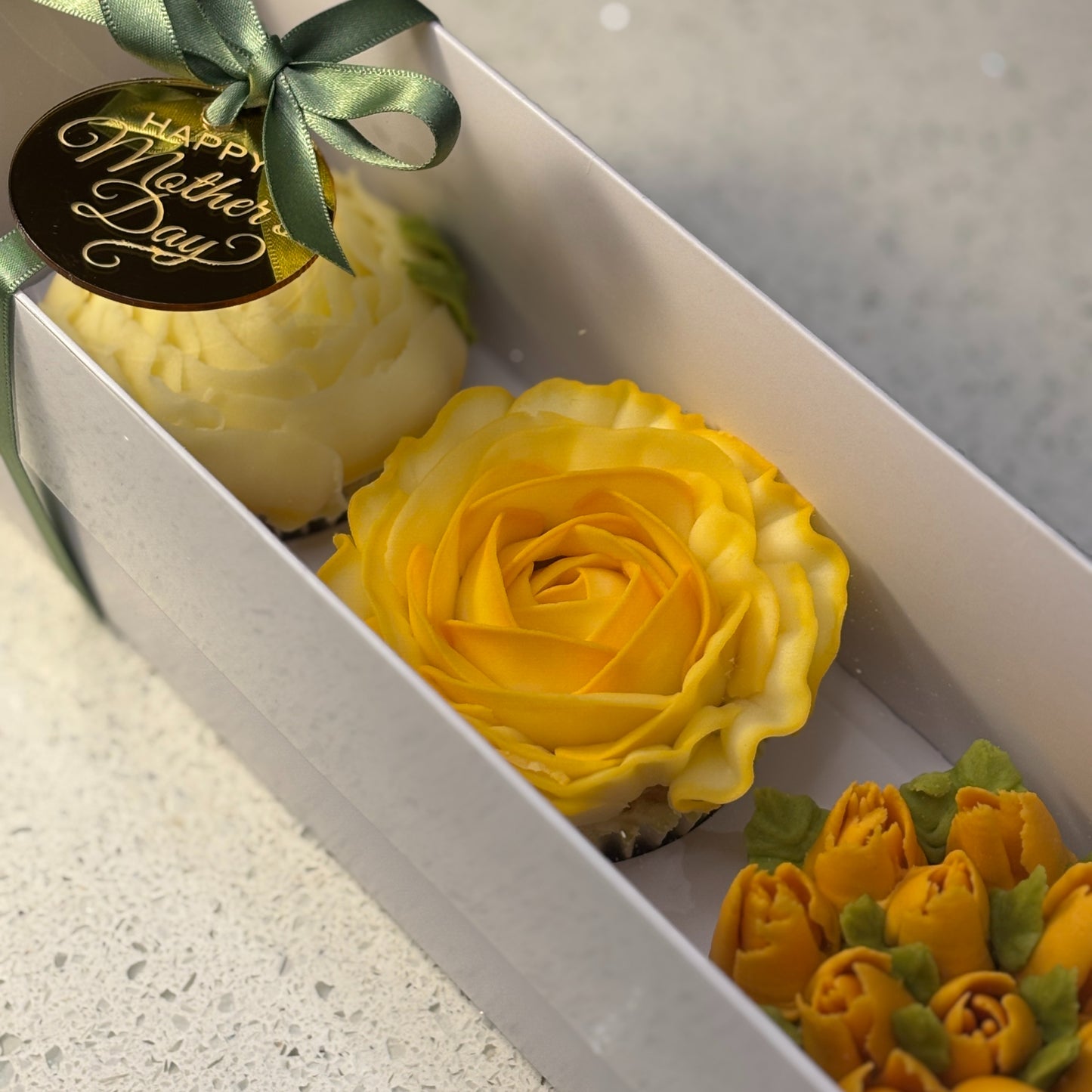 Mother's Day Deluxe Box
